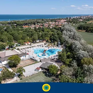 4* Parco vacanze Adriano Family Village